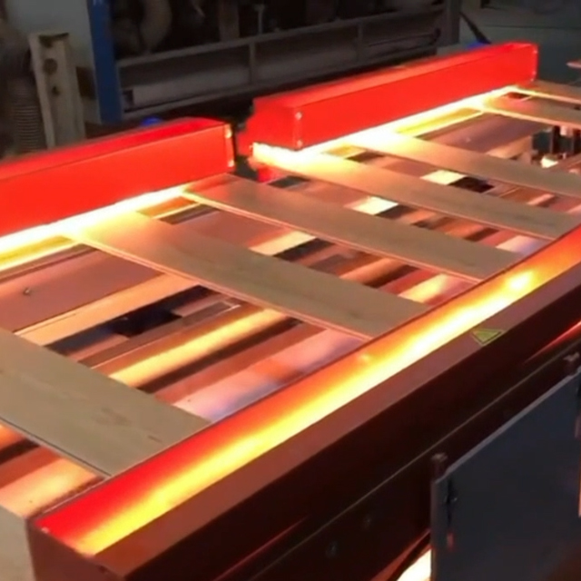 Lamiante Flooring V Groove Painting Machine