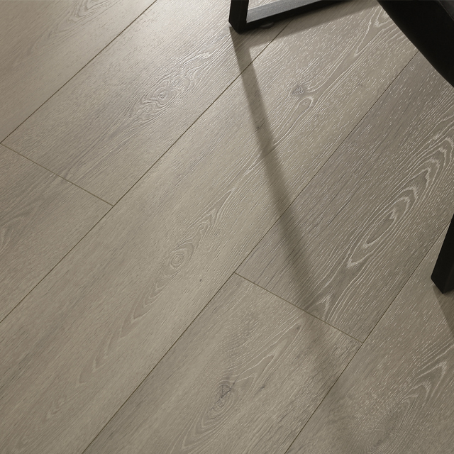 Laminate Flooring 12 mm / ENF195